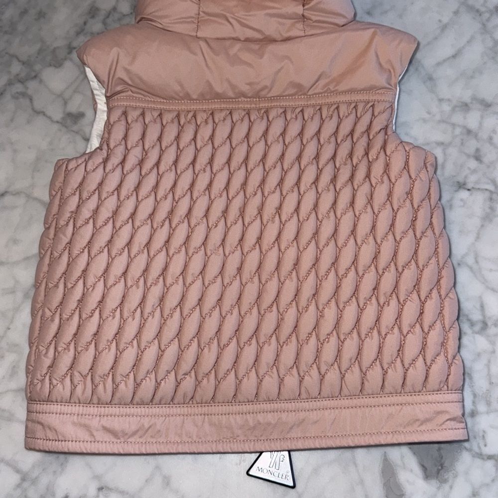 NWOT MONCLER GIRLS SOLID BRAIDED QUILTED HOODED VEST 18/24M - Picture 6 of 11
